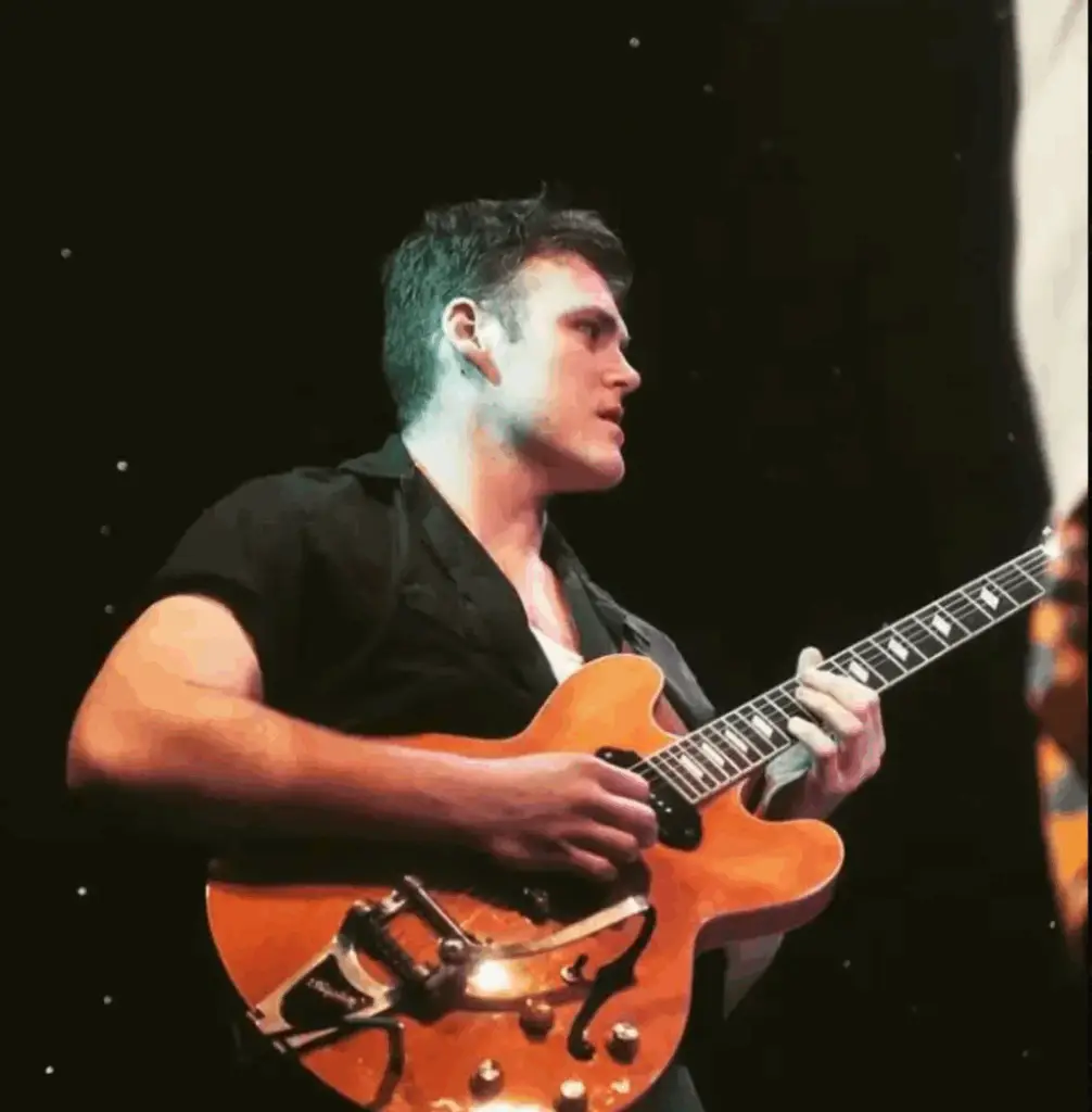 Ramond Paul Electric Guitarist Philadelphia